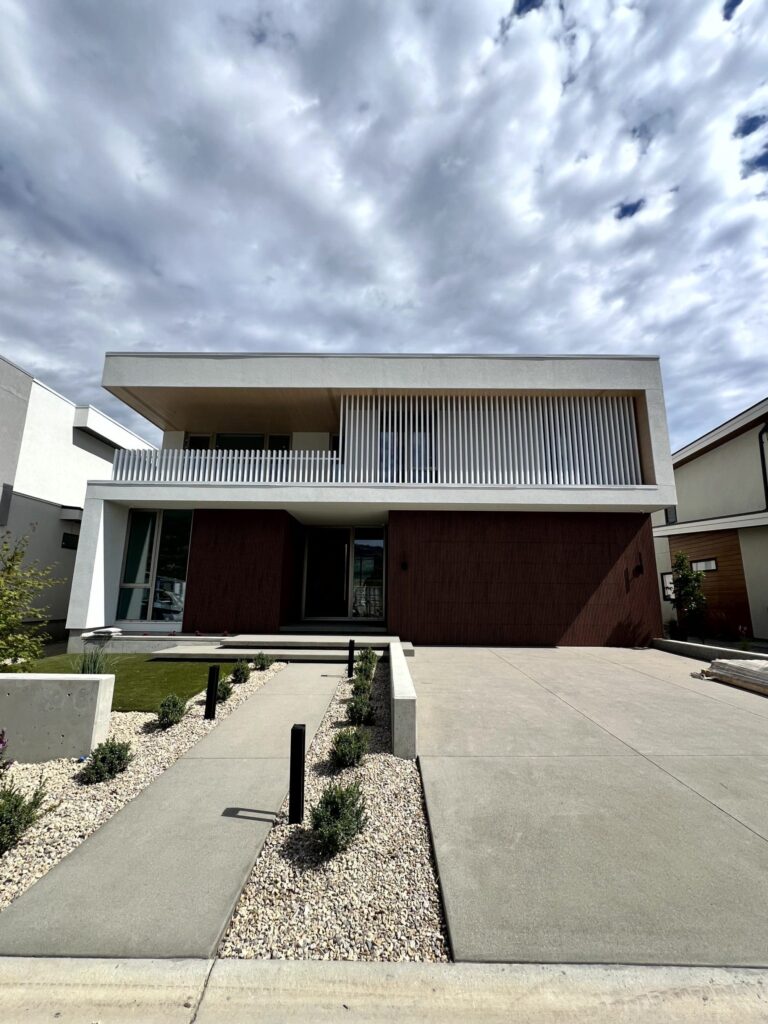 Exterior Aluminium Deck Rail Posts